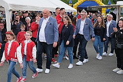 Musikf RuhrpottGuggis 2024-05-04 05  Ruhrpott-Guggis Duisburg  - Auf dem Gelände neben dem Imbiss im Logport „Manu´s Treff“ an der Hamburger Straße in Rheinhausen feierten die Ruhrpott-Guggis ihr diesjähriges Musikfest mit anschließender Party-Night. : DVPJ, Holger II, Kinderprinz Phil II., Prinzessin, Mia I., Prinzessin Mia I., HDK, Duisburg, Karneval, Helau, Tollität, Event, Session 2024, Session 2025, Hauptausschuss, Gemeinschaft, Hauptausschuss Karneval Duisburg, Duisburg ist echt