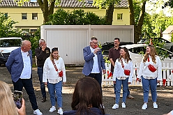 MERCURALIA 2024-05-25 20  Besuch mit Verlosung - Am Samstagnachmittag, 25. Mai, besuchten wir das XVI. MERCURALIA der Römergarde der Stadt Duisburg in Dinslaken. Wir zusammen waren dann Losfee und Glücksbringer bei der „Blumenverlosung“. : DVPJ, Holger II, Kinderprinz Phil II., Prinzessin, Mia I., Prinzessin Mia I., HDK, Duisburg, Karneval, Helau, Tollität, Event, Session 2024, Session 2025, Hauptausschuss, Gemeinschaft, Hauptausschuss Karneval Duisburg, Duisburg ist echt