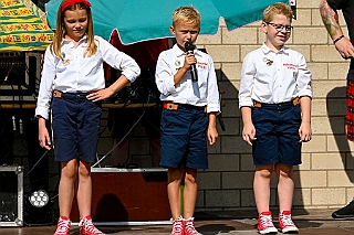 ß1 Schottenzunft 2024-09-07 05  Schottenzunft und Bürgergarde - Am Samstag 7. September besuchten wir bei sommerlichem Wetter zuerst das Sommerfest der Schottenzunft auf dem Gelände des ETuS Bissingheim. Nachmittags ging es Richtung Kaiserberg. Dort zum „Am Haus am Wasserturm“ hatte die Bürgergarde zu ihrem Sommerfest geladen. : DVPJ, Holger II, Kinderprinz Phil II., Prinzessin, Mia I., Prinzessin Mia I., HDK, Duisburg, Karneval, Helau, Tollität, Event, Session 2024, Session 2025, Hauptausschuss, Gemeinschaft, Hauptausschuss Karneval Duisburg, Duisburg ist echt