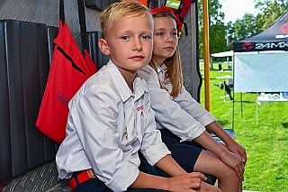 ß1 Schottenzunft 2024-09-07 13  Schottenzunft und Bürgergarde - Am Samstag 7. September besuchten wir bei sommerlichem Wetter zuerst das Sommerfest der Schottenzunft auf dem Gelände des ETuS Bissingheim. Nachmittags ging es Richtung Kaiserberg. Dort zum „Am Haus am Wasserturm“ hatte die Bürgergarde zu ihrem Sommerfest geladen. : DVPJ, Holger II, Kinderprinz Phil II., Prinzessin, Mia I., Prinzessin Mia I., HDK, Duisburg, Karneval, Helau, Tollität, Event, Session 2024, Session 2025, Hauptausschuss, Gemeinschaft, Hauptausschuss Karneval Duisburg, Duisburg ist echt