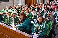 AuftaktNordvereine 2023--11-04 05  Start in die Kinderprinzencrew-Session - In der Anbteikirche in Duisburg-Hamborn starten die Duisburger Jecken, wie in an den Jahren  zuvor, mit eine karnevalistischen Messe in die kommende Session. Wir vier waren schon oft mit „unseren“ Piraten des Südens hier zum Auftakt am Rathaus. Aber dieses Jahr nun als die Duisburger Kinderprinzencrew 2024. : DVPJ, Matthias I, Kinderprinz Leonardo I., Prinzessin, Milena I., HDK, Duisburg, Karneval, Helau, Tollität, Event, Session 2023, Session 2024, Hauptausschuss, Gemeinschaft