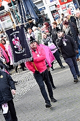 AuftaktNordvereine 2023--11-04 41  Start in die Kinderprinzencrew-Session - In der Anbteikirche in Duisburg-Hamborn starten die Duisburger Jecken, wie in an den Jahren  zuvor, mit eine karnevalistischen Messe in die kommende Session. Wir vier waren schon oft mit „unseren“ Piraten des Südens hier zum Auftakt am Rathaus. Aber dieses Jahr nun als die Duisburger Kinderprinzencrew 2024. : DVPJ, Matthias I, Kinderprinz Leonardo I., Prinzessin, Milena I., HDK, Duisburg, Karneval, Helau, Tollität, Event, Session 2023, Session 2024, Hauptausschuss, Gemeinschaft