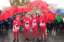 SessionsAuftaktHDK 2023-11-11 20  Duisburger Jecken feiern Sessionsauftakt - Nach einem kleinen Umzug über die Königstraße in Duisburgs City eröffnete der Hauptausschuss Duisburger Karneval am Elften im Elften um 11.11 Uhr vor dem Rathaus auf dem Burgplatz die Karnevals Session 2023/2024. : DVPJ, Matthias I, Leonardo I., Prinz Karneval, Prinz, Prinzessin Milen aI., Hofmarschälle, Pagen, Paginnen, HDK, Duisburg, Karneval, Helau, Tollität, Event, Session 2023, Session 2024, HDK, Duisburg, Hauptausschuss