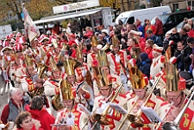 SessionsAuftaktHDK 2023-11-11 35  Duisburger Jecken feiern Sessionsauftakt - Nach einem kleinen Umzug über die Königstraße in Duisburgs City eröffnete der Hauptausschuss Duisburger Karneval am Elften im Elften um 11.11 Uhr vor dem Rathaus auf dem Burgplatz die Karnevals Session 2023/2024. : DVPJ, Matthias I, Leonardo I., Prinz Karneval, Prinz, Prinzessin Milen aI., Hofmarschälle, Pagen, Paginnen, HDK, Duisburg, Karneval, Helau, Tollität, Event, Session 2023, Session 2024, HDK, Duisburg, Hauptausschuss