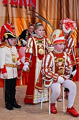 01 KinderkarSuedstern 2024-02-09 19  Karnevals-Freitag - Unsere erste von vier Stationen ist das Festzelt von der KG Südstern, dort wird Kinderkarneval gefeiert. Quer durch die Stadt geht es dann zur Karnevals-Party der KG Rot-Gold Laar. Ein kurzen Gastspiel dann auf dem Ehrensenatorenabend der Rot-Weissen aus Hamborn-Marxloh. Der letzte Act dann auf der Party vom Spielmannszug Wanheimerort. : DVPJ, Matthias I, Kinderprinz Leonardo I., Prinzessin, Milena I., HDK, Duisburg, Karneval, Helau, Tollität, Event, Session 2023, Session 2024, Hauptausschuss, Gemeinschaft