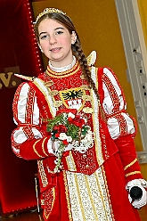 01 Kinders SonnigSued 2026- 02-08 08  Sonntags Tour, 8. Februar - An diesem Sonntagmittag in Gesamtschule Mitte an der Falkstraße starteten wir bei der Kindersitzung des Sonnigen Südens mit Clown „Olli“. Auch dabei Sascha der Zauberer.  Danach dann KIK, Kind im Krankenhaus, mit der Schottenzunft . Wir durften die Kinder ZNA , die Kinderintensiv und zwei weitere Kinderstationen besuchen haben dabei Süßigkeiten und Pins verteilt . Auch durften wir Phillip den jüngsten Ordensträger begrüßen, geboren am 6.2.2026. Zum Schluss war dann noch der Kinderkarneval der Roten Funken im „Haus Kontakt“. : DVPJ, Toni I, Kinderprinz Juls I., Juls I., Prinzessin, Aileen I., Prinzessin Aileen I., HDK, Duisburg, Karneval, Helau, Tollität, Event, Session 2025, Session 2026, Hauptausschuss, Gemeinschaft, Hauptausschuss Karneval Duisburg, Duisburg ist echt