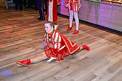 Prinzenem Intercity 2026- 02-10 12  Mal nicht wie immer - Eigentlich ist es Tradition der Roten Funken zu ihrem Prinzenempfang am Mittwoch vor Altweiber zu bitten. Dieses Jahr wurden im IntercityHotel die Tollitätten unvermeidbar einen Tag vorher : DVPJ, Toni I, Kinderprinz Juls I., Juls I., Prinzessin, Aileen I., Prinzessin Aileen I., HDK, Duisburg, Karneval, Helau, Tollität, Event, Session 2025, Session 2026, Hauptausschuss, Gemeinschaft, Hauptausschuss Karneval Duisburg, Duisburg ist echt