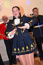 Prinzenem Intercity 2026- 02-10 53  Mal nicht wie immer - Eigentlich ist es Tradition der Roten Funken zu ihrem Prinzenempfang am Mittwoch vor Altweiber zu bitten. Dieses Jahr wurden im IntercityHotel die Tollitätten unvermeidbar einen Tag vorher : DVPJ, Toni I, Kinderprinz Juls I., Juls I., Prinzessin, Aileen I., Prinzessin Aileen I., HDK, Duisburg, Karneval, Helau, Tollität, Event, Session 2025, Session 2026, Hauptausschuss, Gemeinschaft, Hauptausschuss Karneval Duisburg, Duisburg ist echt