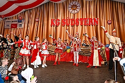 01 Kinderka KG Suedstern 2026-02-13 24  Kinderkarneval und Kostümfest   Der Karnevalsfreitag und seine Traditionen. Zuerst waren im Sermer Festzelt auf dem Kasselle-Pitter-Platz zum dortigen Kinderkarneval. Am frühen Abend hatte dann noch der SZ der Prinzengarde in der Gaststätte „Zum Treffpunkt“ zum Kostümfest eingeladen. : DVPJ, Toni I, Kinderprinz Juls I., Juls I., Prinzessin, Aileen I., Prinzessin Aileen I., HDK, Duisburg, Karneval, Helau, Tollität, Event, Session 2025, Session 2026, Hauptausschuss, Gemeinschaft, Hauptausschuss Karneval Duisburg, Duisburg ist echt