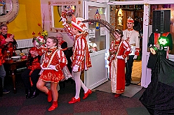 02 Kostuemfest SZ  Prinzgrd 2026-02-13 02  Kinderkarneval und Kostümfest   Der Karnevalsfreitag und seine Traditionen. Zuerst waren im Sermer Festzelt auf dem Kasselle-Pitter-Platz zum dortigen Kinderkarneval. Am frühen Abend hatte dann noch der SZ der Prinzengarde in der Gaststätte „Zum Treffpunkt“ zum Kostümfest eingeladen. : DVPJ, Toni I, Kinderprinz Juls I., Juls I., Prinzessin, Aileen I., Prinzessin Aileen I., HDK, Duisburg, Karneval, Helau, Tollität, Event, Session 2025, Session 2026, Hauptausschuss, Gemeinschaft, Hauptausschuss Karneval Duisburg, Duisburg ist echt