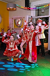 02 Kostuemfest SZ  Prinzgrd 2026-02-13 06  Kinderkarneval und Kostümfest   Der Karnevalsfreitag und seine Traditionen. Zuerst waren im Sermer Festzelt auf dem Kasselle-Pitter-Platz zum dortigen Kinderkarneval. Am frühen Abend hatte dann noch der SZ der Prinzengarde in der Gaststätte „Zum Treffpunkt“ zum Kostümfest eingeladen. : DVPJ, Toni I, Kinderprinz Juls I., Juls I., Prinzessin, Aileen I., Prinzessin Aileen I., HDK, Duisburg, Karneval, Helau, Tollität, Event, Session 2025, Session 2026, Hauptausschuss, Gemeinschaft, Hauptausschuss Karneval Duisburg, Duisburg ist echt