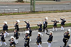02 Der Zug 2026- 02-14 11  Unser Tag - ein schöner Tag - Es war 8 Uhr in der Früh als wir am Samstagmorgen, 14. Februar, als wir mit Musik am WYNDHAM Hotel Duisburger Hof geweckt wurden. Danach ging es dann nach Hamborn wo „unser“ Kinderkarnevalszug pünktlich um 11:11 Uhr startete. Zu Mittagszeit gab es dann anschließend eine Empfang für uns und die Teneriffa Delegation. : DVPJ, Toni I, Kinderprinz Juls I., Juls I., Prinzessin, Aileen I., Prinzessin Aileen I., HDK, Duisburg, Karneval, Helau, Tollität, Event, Session 2025, Session 2026, Hauptausschuss, Gemeinschaft, Hauptausschuss Karneval Duisburg, Duisburg ist echt