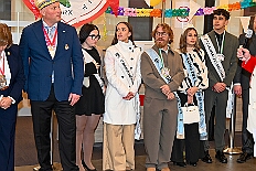 03 Der Empfang 2026- 02-14 02  Unser Tag - ein schöner Tag - Es war 8 Uhr in der Früh als wir am Samstagmorgen, 14. Februar, als wir mit Musik am WYNDHAM Hotel Duisburger Hof geweckt wurden. Danach ging es dann nach Hamborn wo „unser“ Kinderkarnevalszug pünktlich um 11:11 Uhr startete. Zu Mittagszeit gab es dann anschließend eine Empfang für uns und die Teneriffa Delegation. : DVPJ, Toni I, Kinderprinz Juls I., Juls I., Prinzessin, Aileen I., Prinzessin Aileen I., HDK, Duisburg, Karneval, Helau, Tollität, Event, Session 2025, Session 2026, Hauptausschuss, Gemeinschaft, Hauptausschuss Karneval Duisburg, Duisburg ist echt